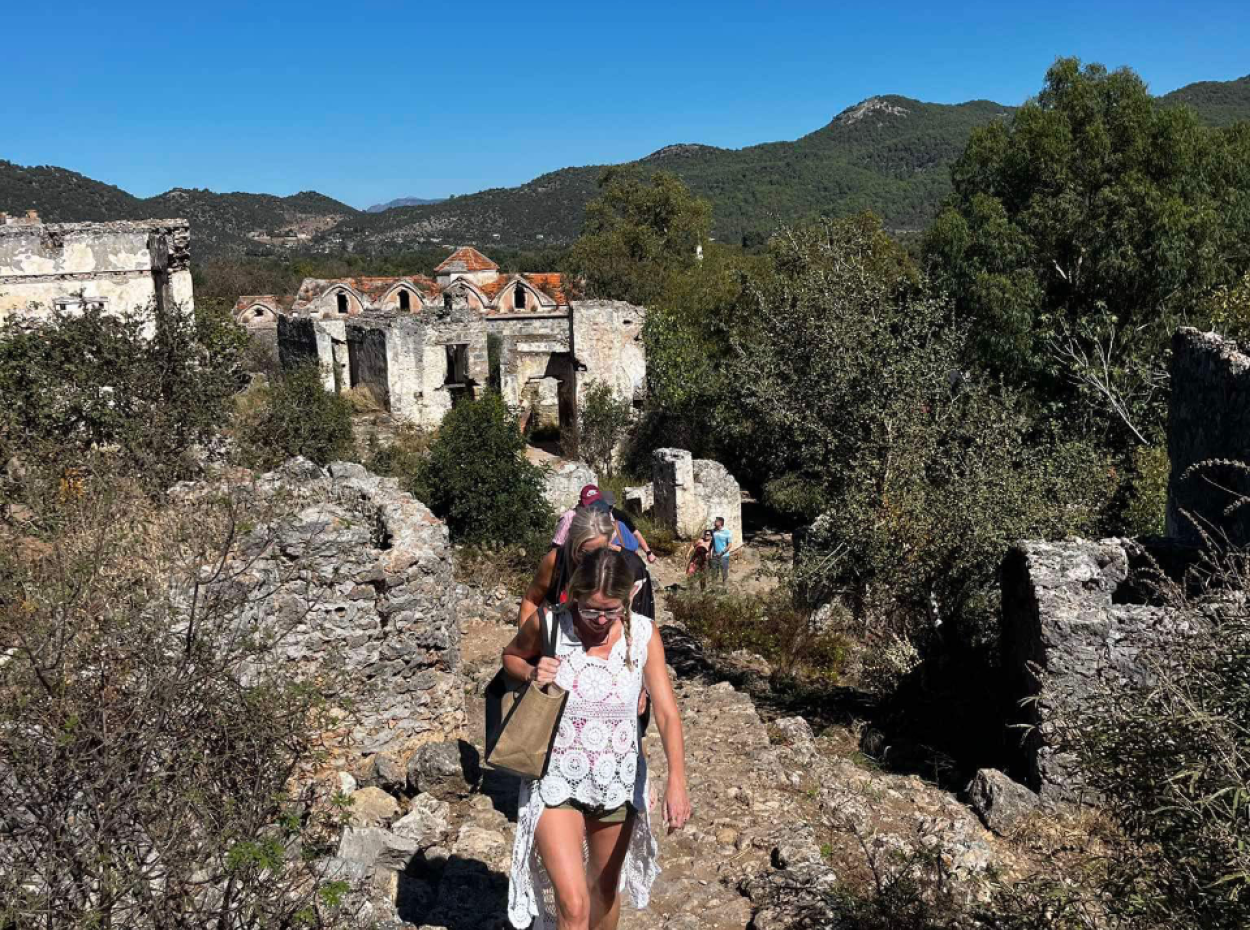 Step Back In Time With Sun & Sea & Ghosts & Wine