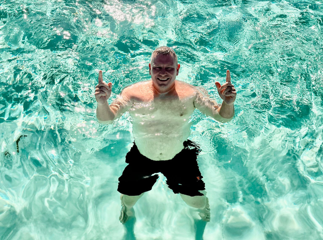 Step Back In Time With Sun & Sea & Ghosts & Wine