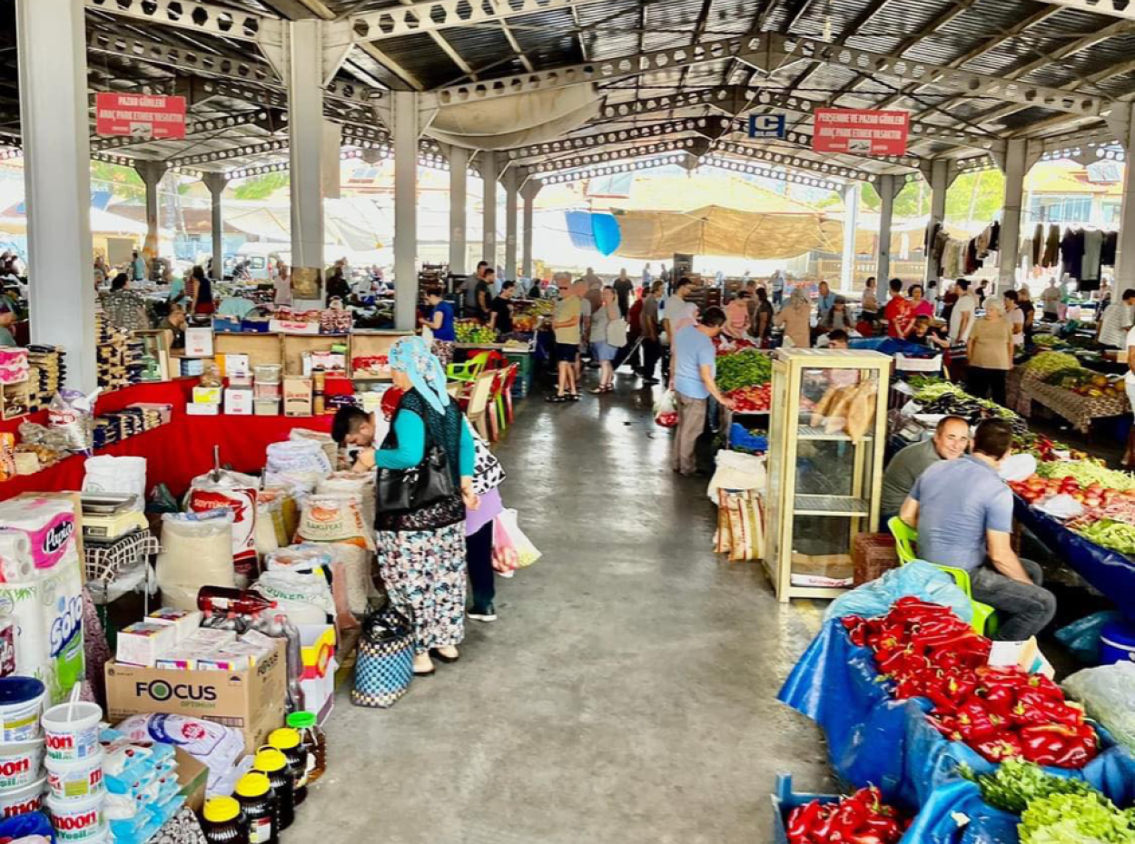 Bir Üçlü İkramlar