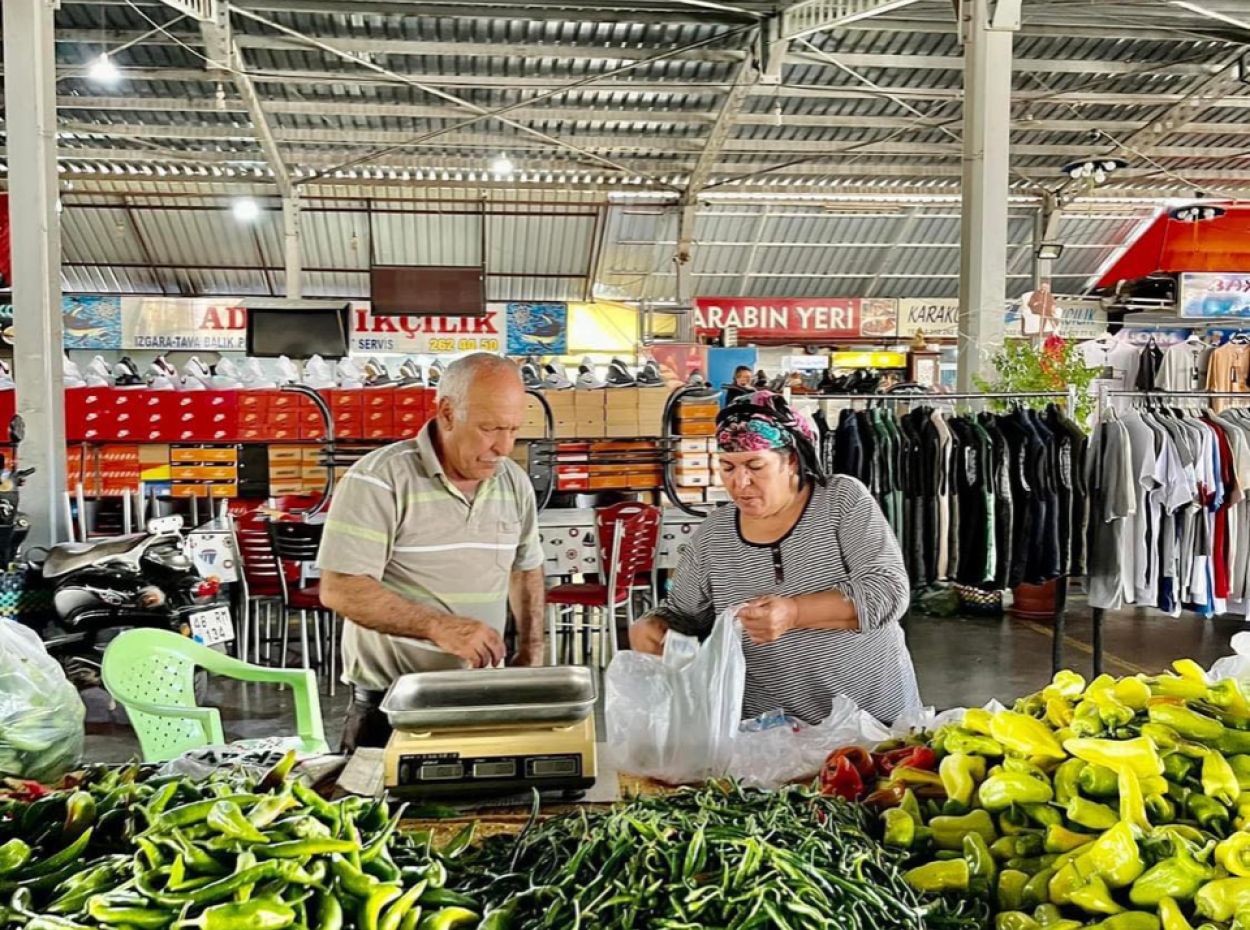 Bir Üçlü İkramlar