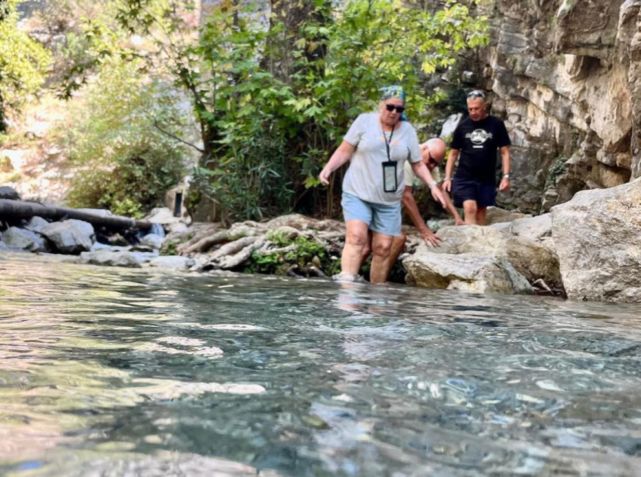 Bir Üçlü İkramlar