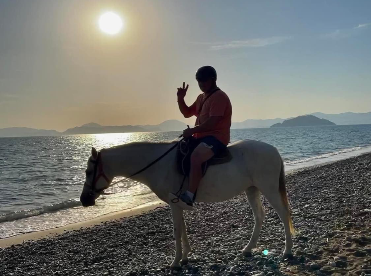 Dörtnala Giden Deniz Atları