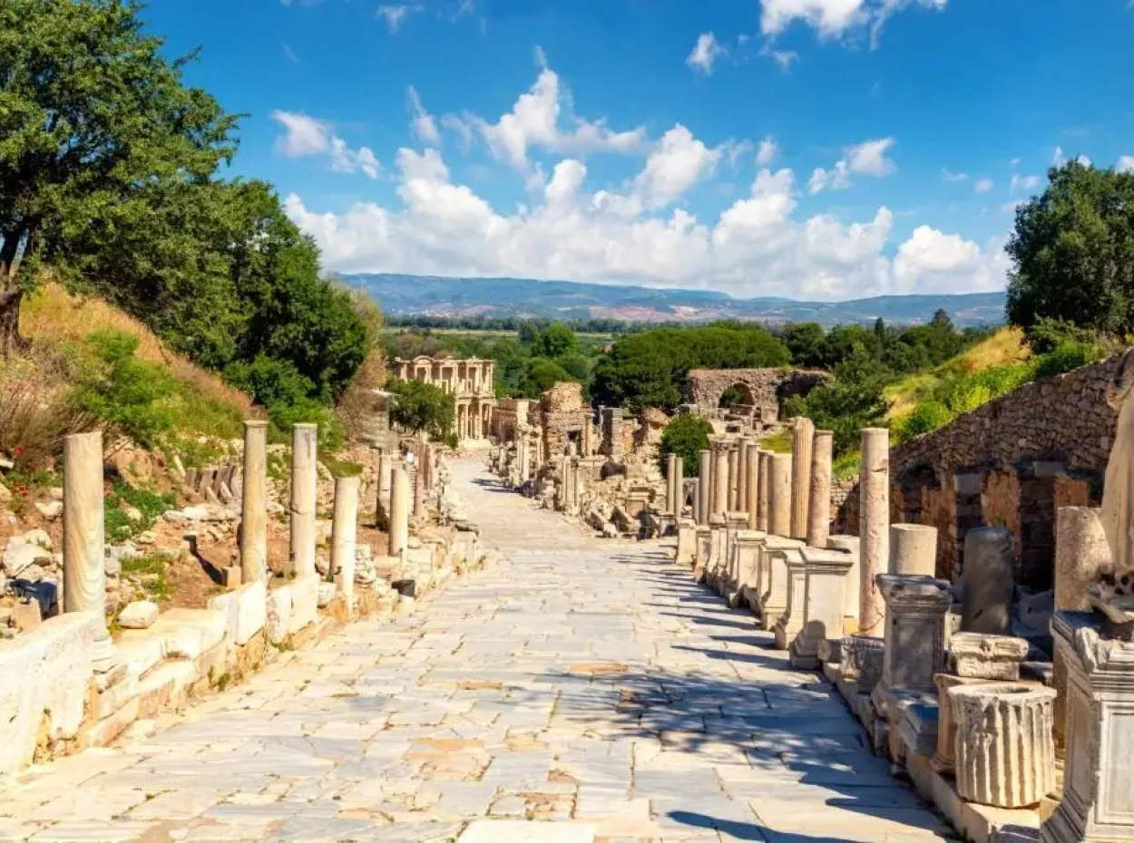 Efes'in Yankıları, Pamukkale'nin Hayalleri