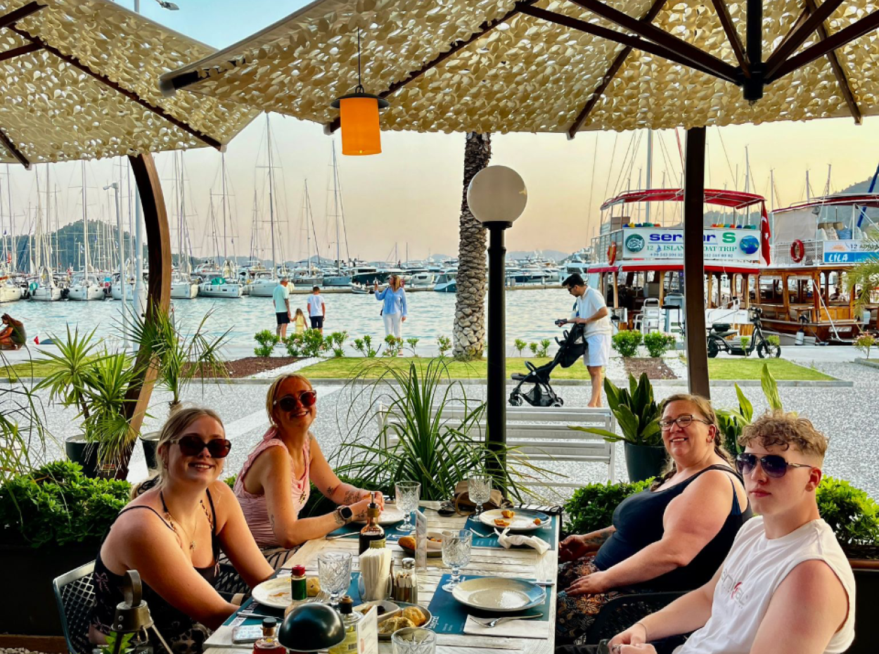 Dörtnala Giden Deniz Atları